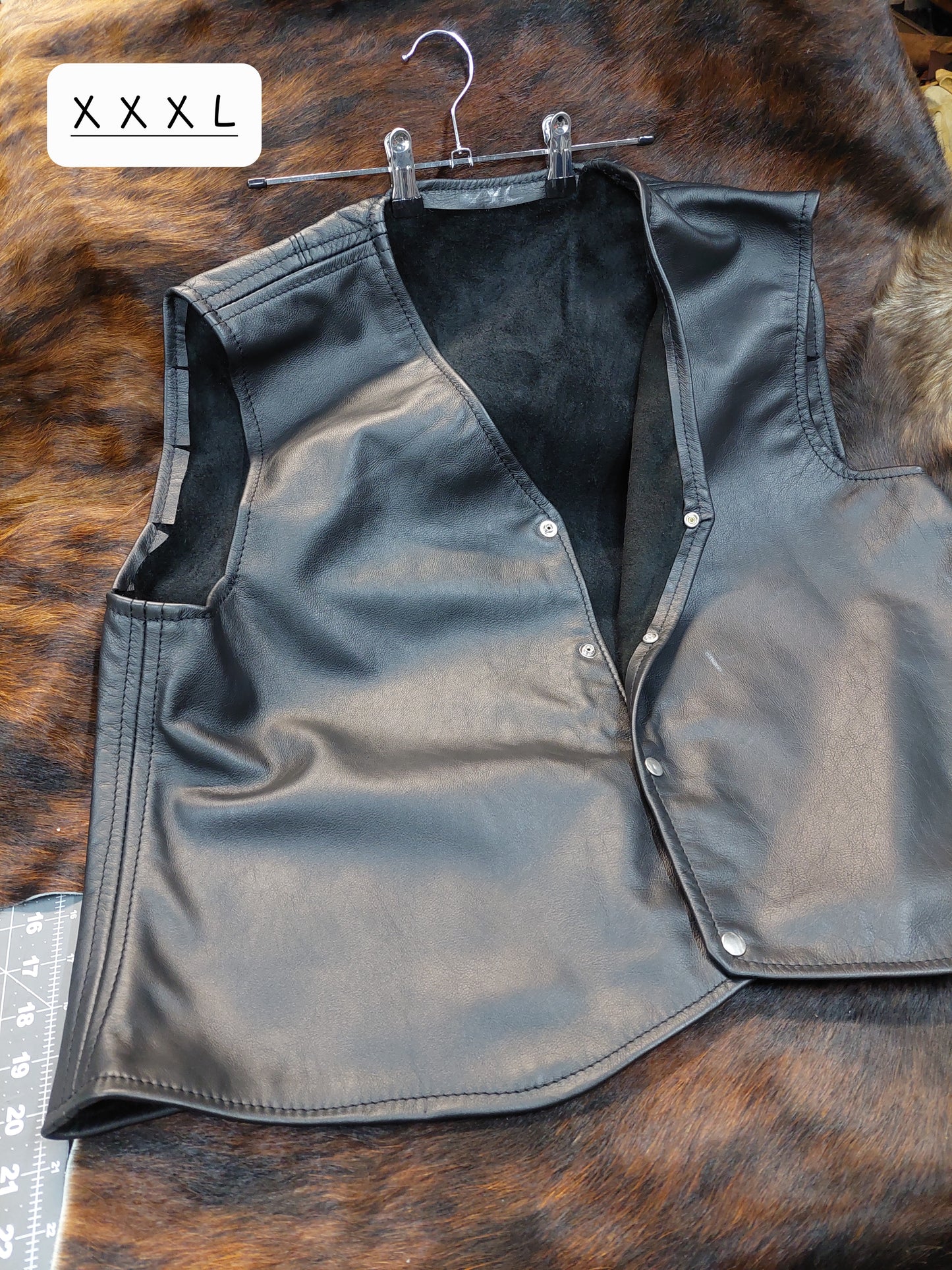 Leather Vests - Maka Leathergoods